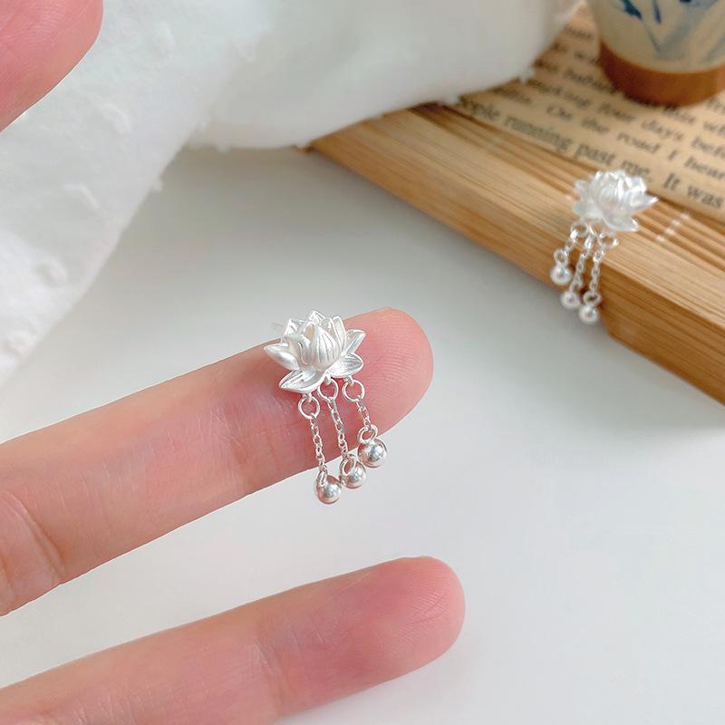 Нове намисто з китицями лотоса, жіночий вінтажний китайський стиль, підвіска-шарм з лотосом
Нове намисто з китицями лотоса, жіночий вінтажний китайський стиль, підвіска-шарм з лотосом