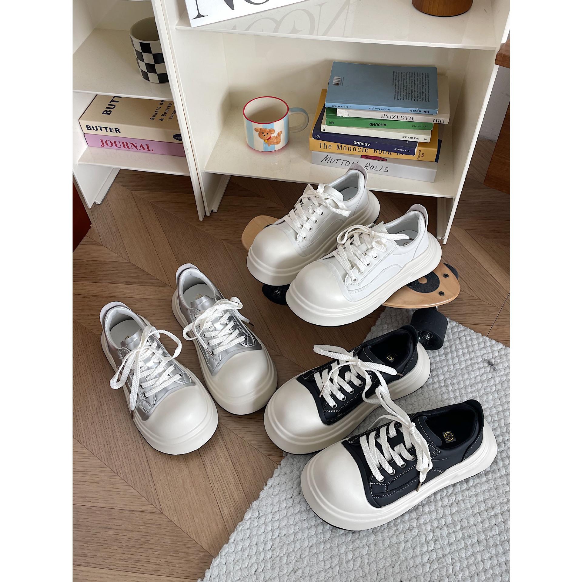 Ugly cute height increase Mickey black and white big head shoes women s new versatile casual sports platform Mary Jane bread shoes 35 чёрный
Ugly cute height increase Mickey black and white big head shoes women s new versatile casual sports platform Mary Jane bread shoes 35 чёрный