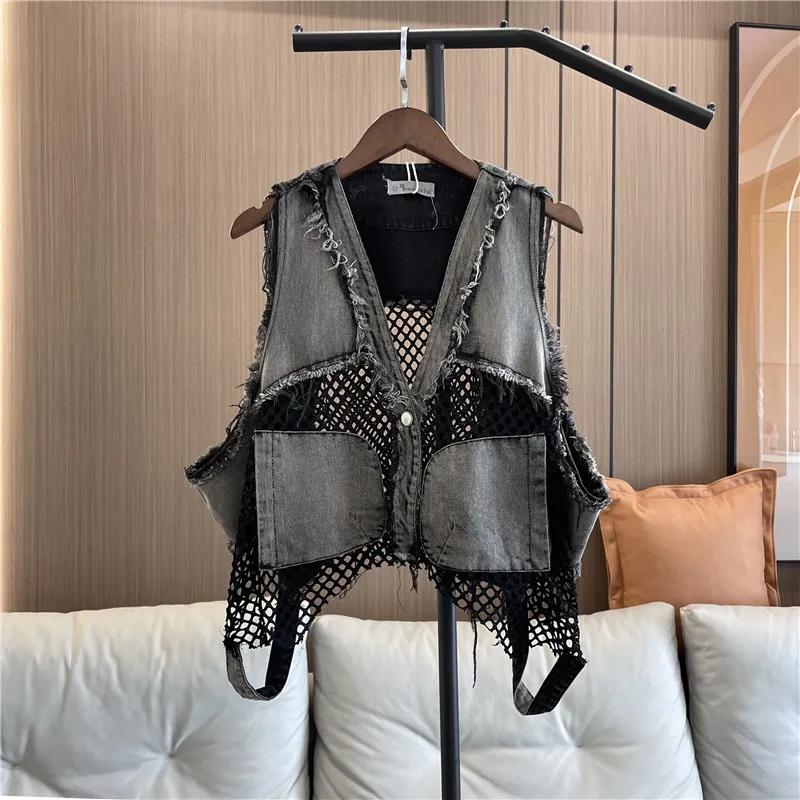 Women s Spring/Summer Streetwear Denim Vest with Mesh Panels, Washed Distressed Short Jacket 3XL
Women s Spring/Summer Streetwear Denim Vest with Mesh Panels, Washed Distressed Short Jacket 3XL