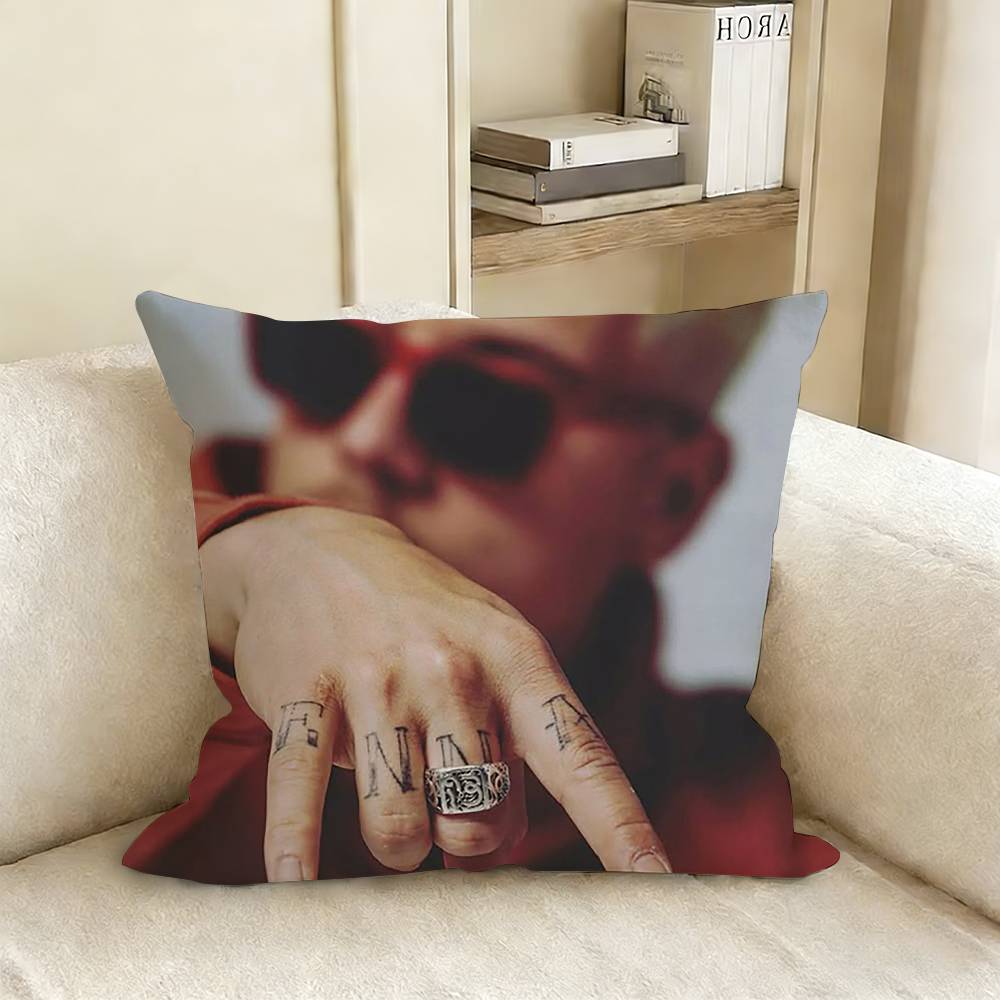 PLK French Rapper Pillow Case Living Room Sofa Cushion Cover Suitable For Home Bedroom Room Decoration 30x30cm
PLK French Rapper Pillow Case Living Room Sofa Cushion Cover Suitable For Home Bedroom Room Decoration 30x30cm