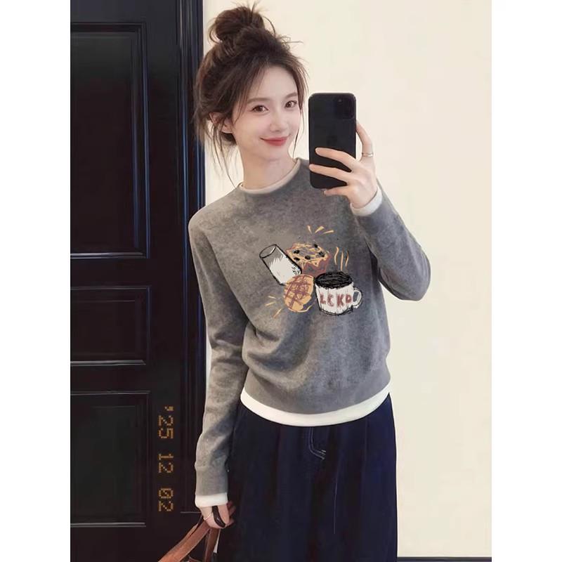 Women s Round Neck Patchwork Long Sleeve Faux Two-Piece T-shirt - Autumn/Winter Style Casual Loose Fit M
Women s Round Neck Patchwork Long Sleeve Faux Two-Piece T-shirt - Autumn/Winter Style Casual Loose Fit M