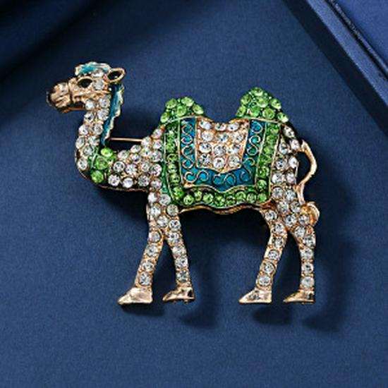 Винтажная брошь «Бриллиантовый верблюд» - Аксессуар для мужского костюма
Винтажная брошь «Бриллиантовый верблюд» - Аксессуар для мужского костюма
