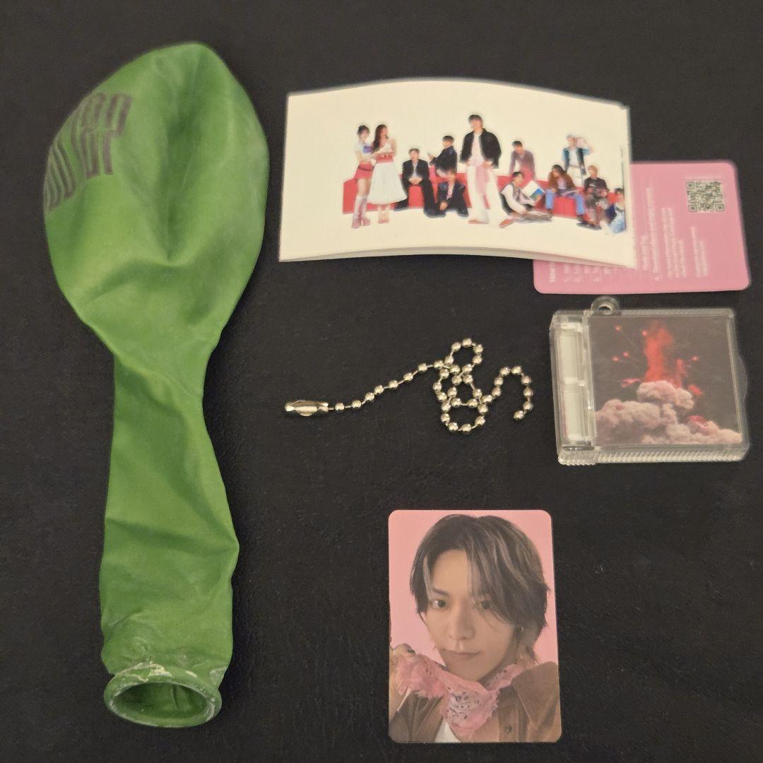 Used SMTOWN LIVE 2025 NCT 127 YUTA Official Album Time Capsule ver. 3 of Items Set Limited SEOUL
Used SMTOWN LIVE 2025 NCT 127 YUTA Official Album Time Capsule ver. 3 of Items Set Limited SEOUL