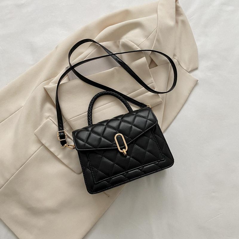 Stylish Minimalist Shoulder Bag Trendy Spring 2023 Pu Leather Small Crossbody чёрный
Stylish Minimalist Shoulder Bag Trendy Spring 2023 Pu Leather Small Crossbody чёрный
