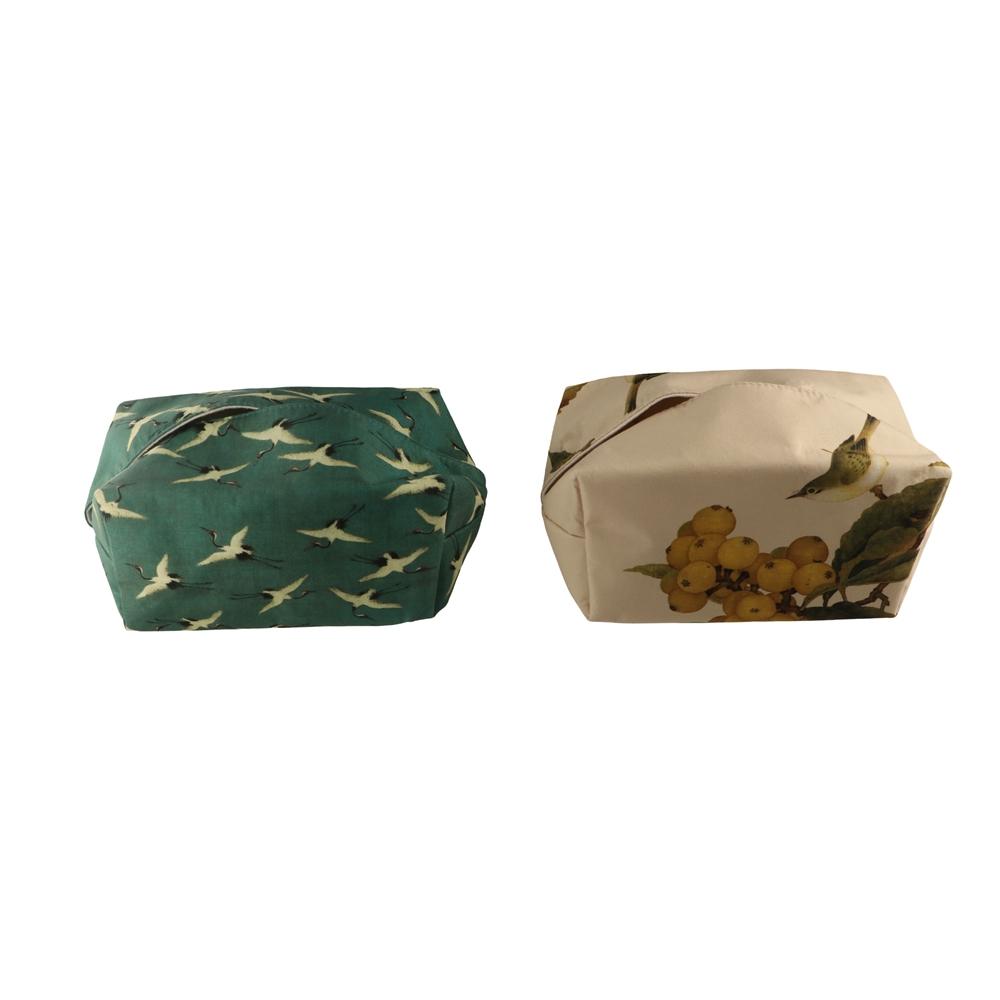 Polyester Tissue Box Exquisite Tissue Case Desktop Decorate Facial Tissue Cover Office style C
Polyester Tissue Box Exquisite Tissue Case Desktop Decorate Facial Tissue Cover Office style C