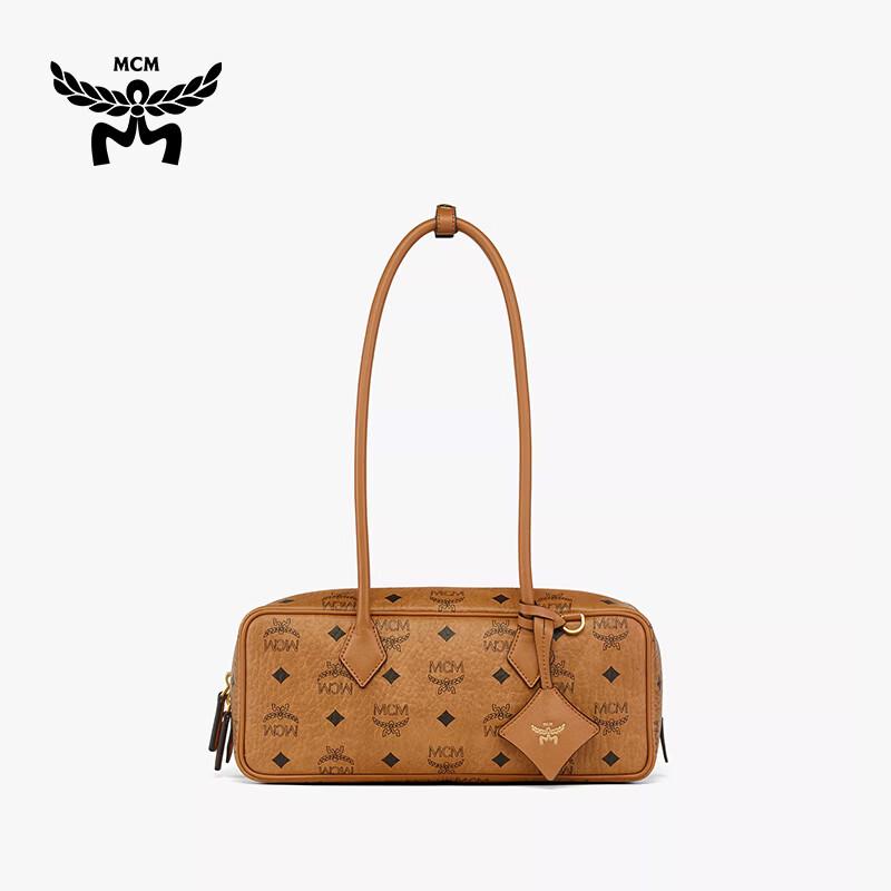 MCM Aren Visetos Cognac Shoulder Bag
MCM Aren Visetos Cognac Shoulder Bag