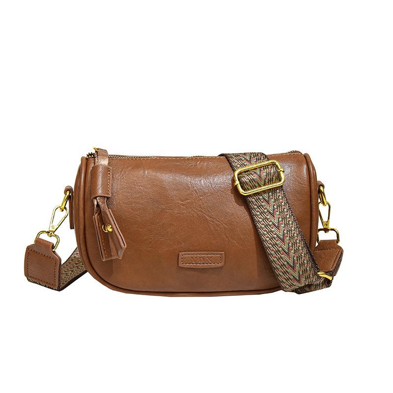 Small Square Bag For Women Textured Shoulder Pillow Bag Retro Shoulder Handbag With Wide Strap Women Daily Commute Fashi Purse One Size
Small Square Bag For Women Textured Shoulder Pillow Bag Retro Shoulder Handbag With Wide Strap Women Daily Commute Fashi Purse One Size