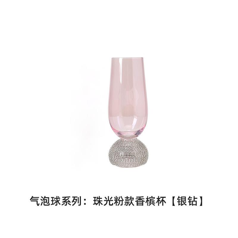 Light luxury European diamond glass wine glass, high value, diamond-wrapped red wines pirit cup, high-end whisky
Light luxury European diamond glass wine glass, high value, diamond-wrapped red wines pirit cup, high-end whisky