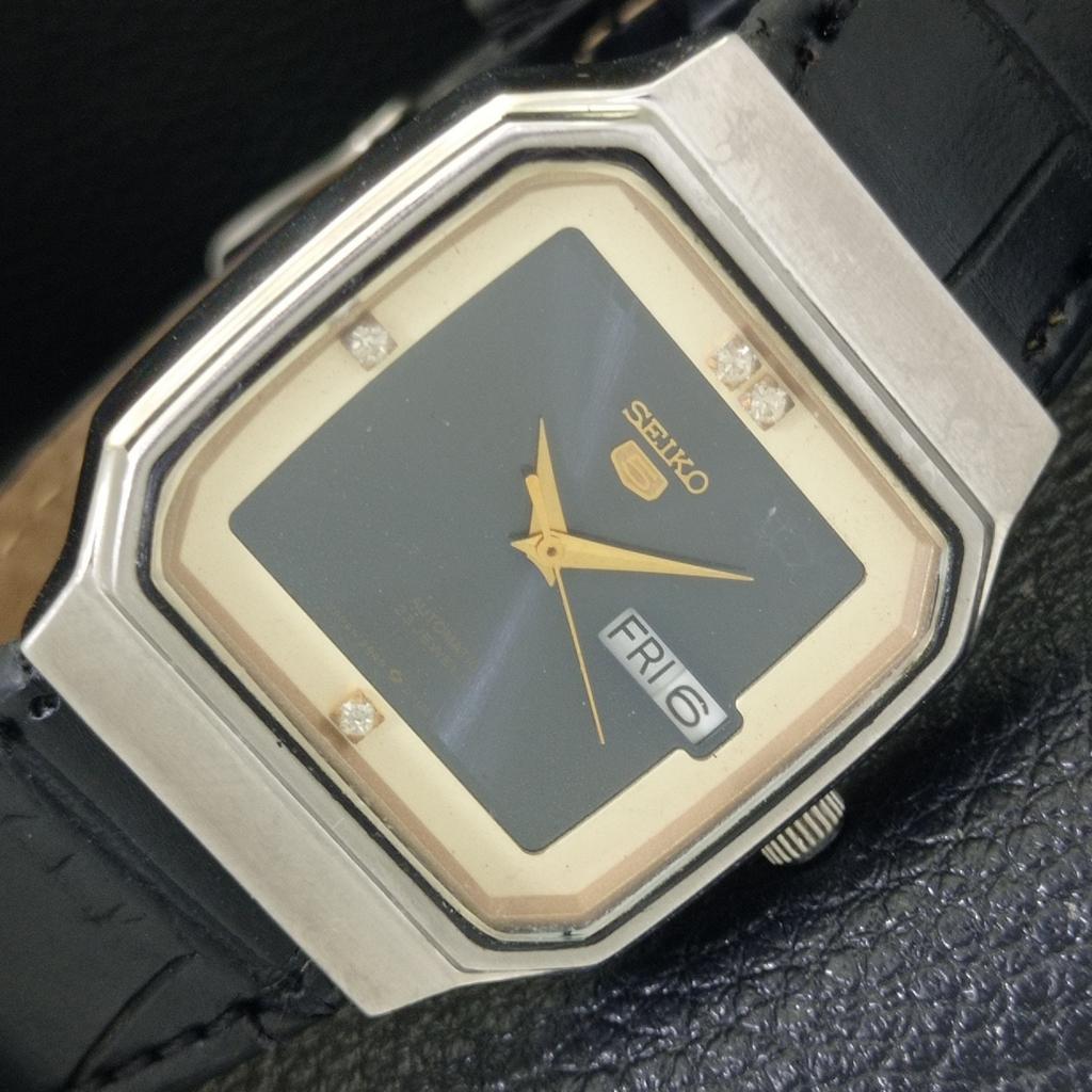 АВТОМАТИЧЕСКИЕ ВИНТАЖНЫЕ ЧАСЫ SEIKO 5 JAPAN 2949A BOY ОРИГИНАЛЬНЫЙ ЦИФЕРБЛАТ a704282-1
АВТОМАТИЧЕСКИЕ ВИНТАЖНЫЕ ЧАСЫ SEIKO 5 JAPAN 2949A BOY ОРИГИНАЛЬНЫЙ ЦИФЕРБЛАТ a704282-1