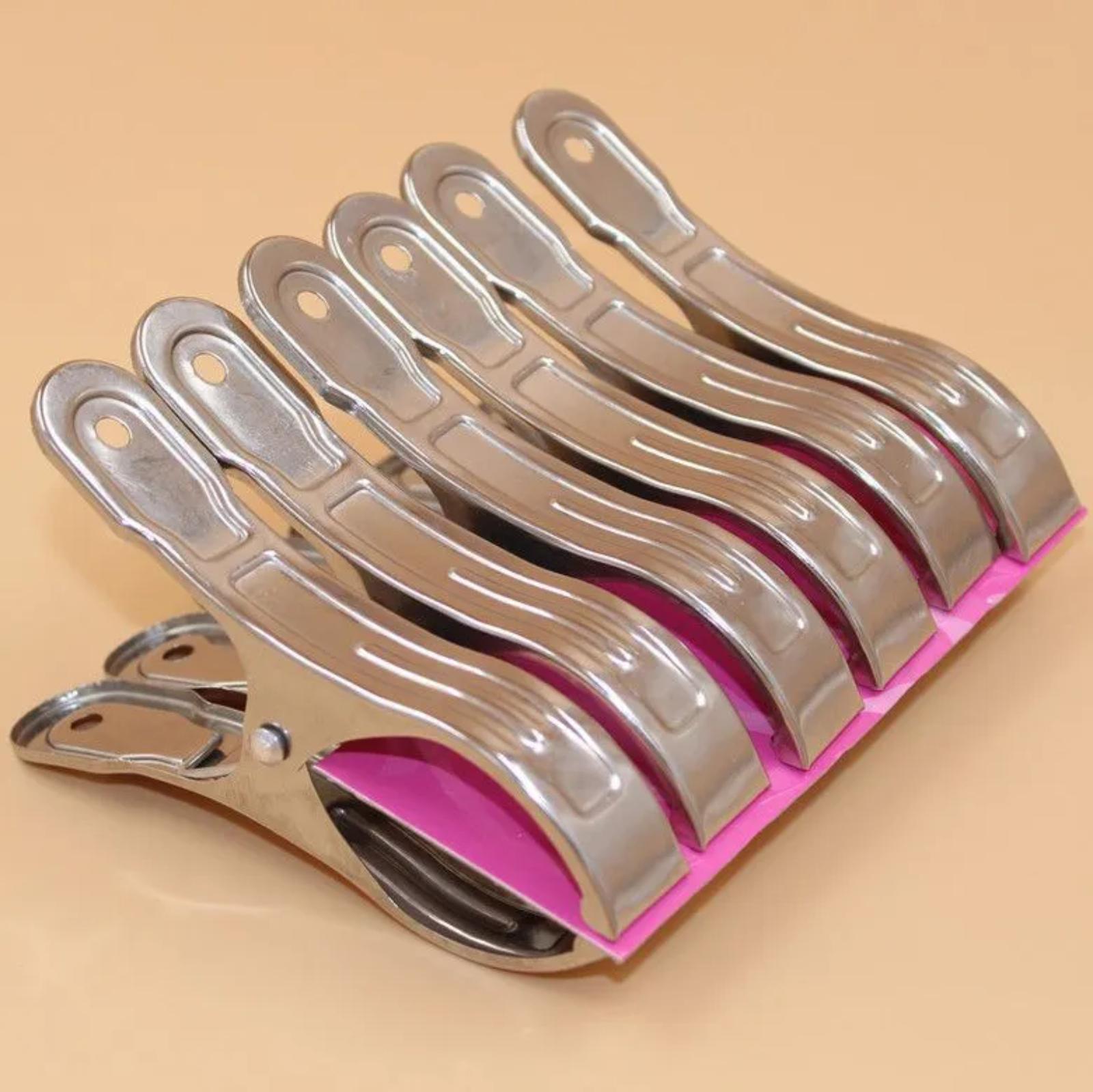 Windproof Clip Clothespin Stainless Steel Clip Holder Multifunctional Clothes Windproof Buckle Drying Quilt Large Clip One Size
Windproof Clip Clothespin Stainless Steel Clip Holder Multifunctional Clothes Windproof Buckle Drying Quilt Large Clip One Size