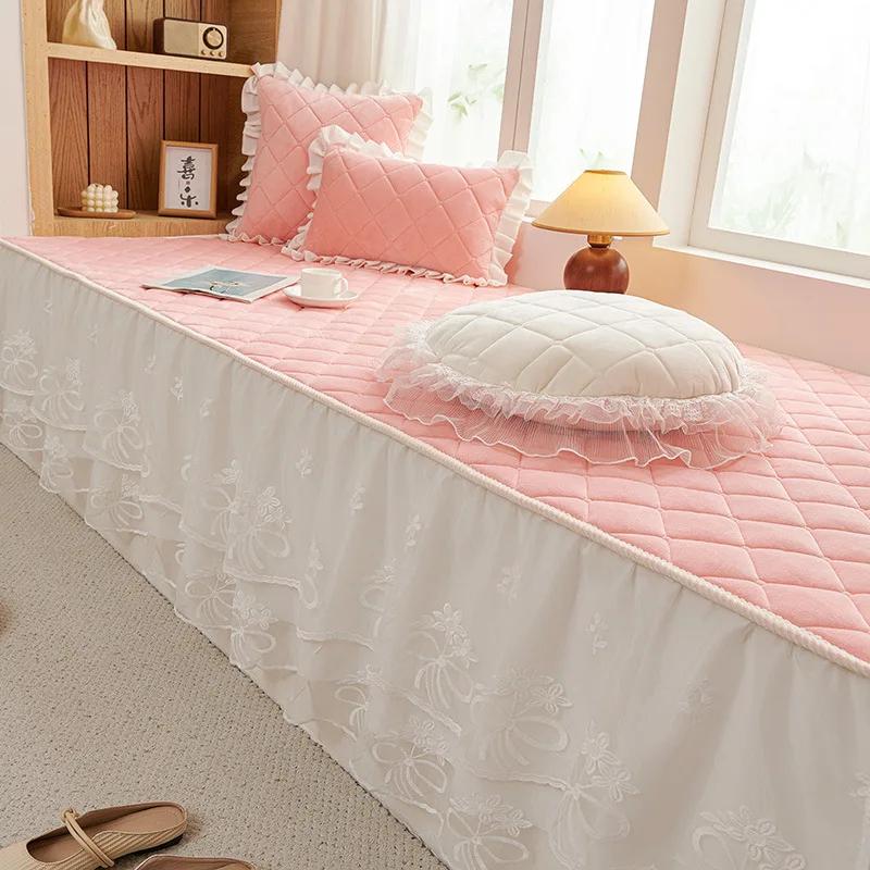 Простая и элегантная подушка для эркерного окна в стиле принцессы, новинка 2025 года, всесезонная универсальная толстая противоскользящая подушка для балконов и татами 60x150cm 1pcs розовый
Простая и элегантная подушка для эркерного окна в стиле принцессы, новинка 2025 года, всесезонная универсальная толстая противоскользящая подушка для балконов и татами 60x150cm 1pcs розовый