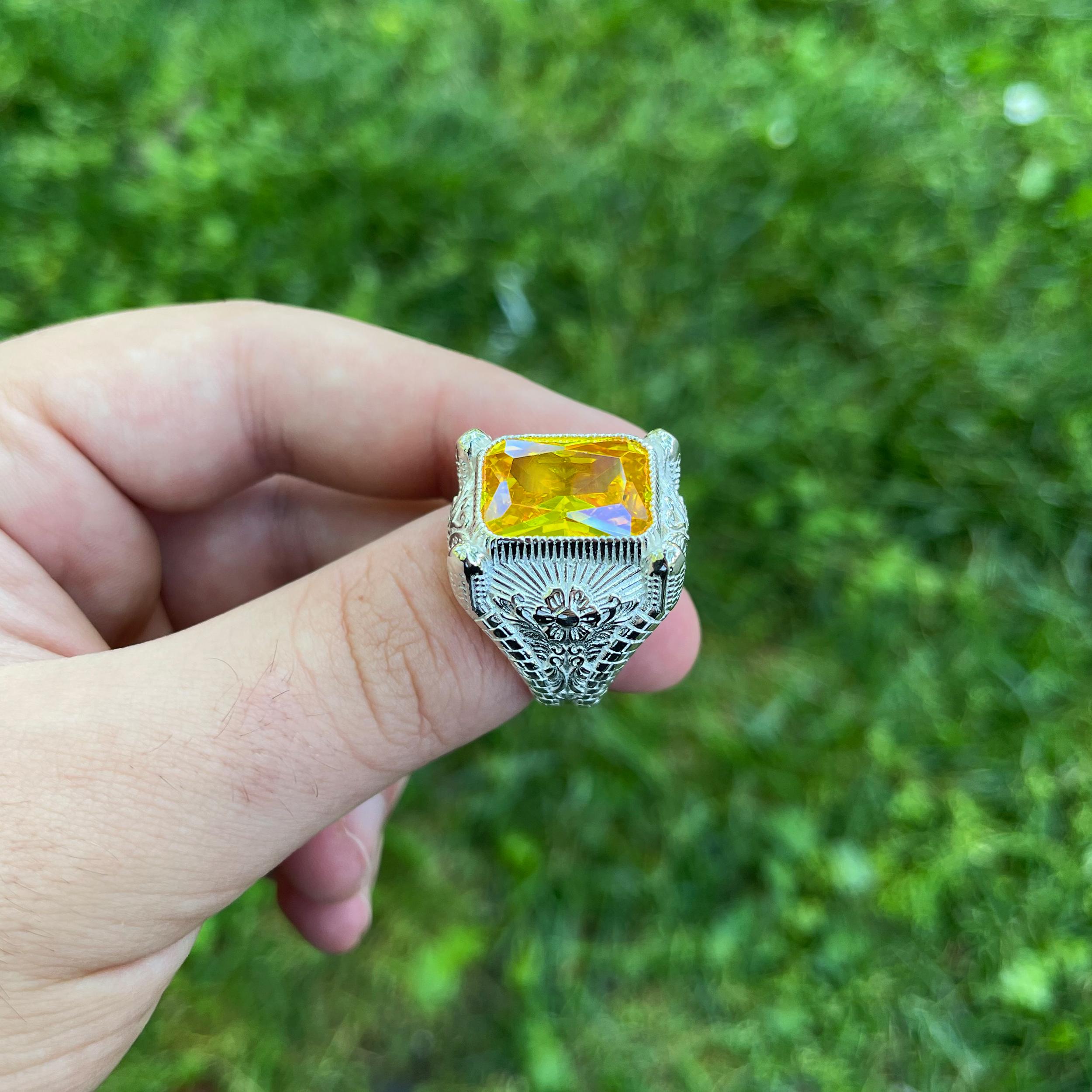 Citrine Stone Men s Ring - 925K Sterling Silver Turkish Artisan Jewelry - Unique Design Citrine Ring for Men - Perfect Gift for Special Occasions 7 срібний
Citrine Stone Men s Ring - 925K Sterling Silver Turkish Artisan Jewelry - Unique Design Citrine Ring for Men - Perfect Gift for Special Occasions 7 срібний