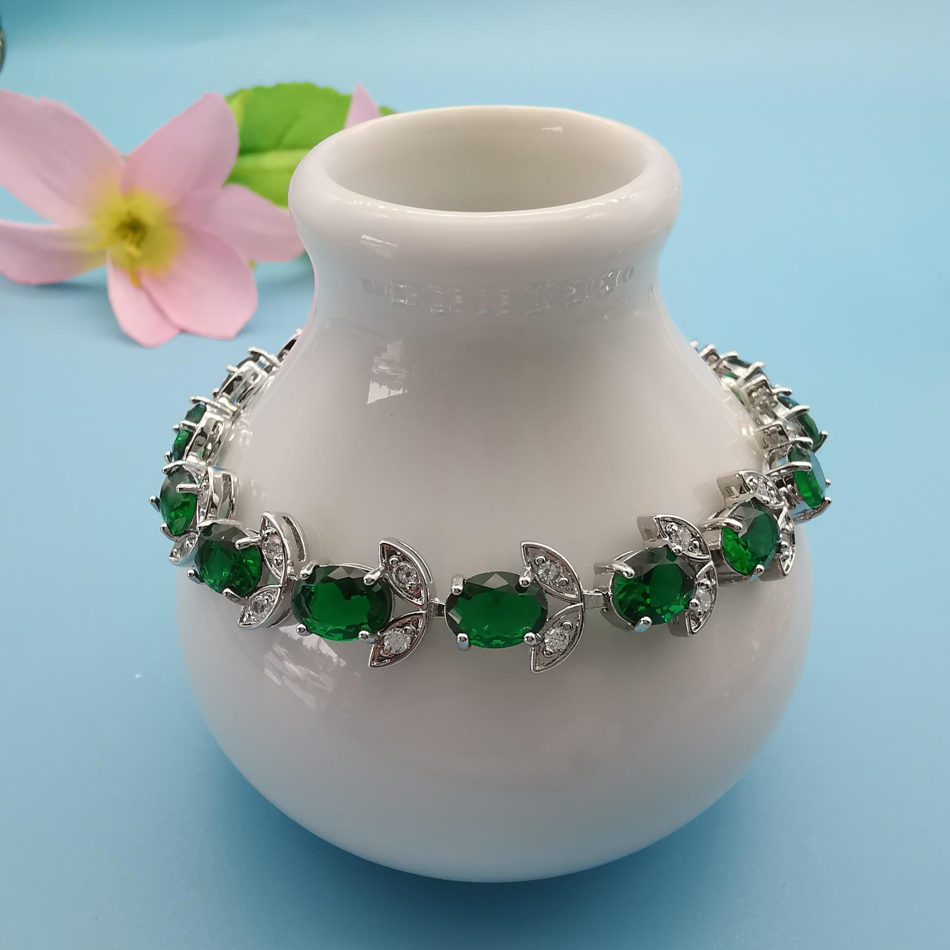 Браслет в форме яйца в европейском и американском стиле, модные ювелирные изделия, браслет из циркония, подарок
Браслет в форме яйца в европейском и американском стиле, модные ювелирные изделия, браслет из циркония, подарок