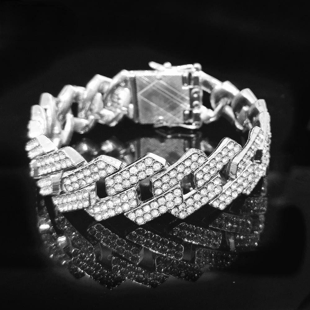 2MM Width with Diamond Durable Non-rust Cat Collar Dogs Necklace Dogs Chains Pet Accessories
2MM Width with Diamond Durable Non-rust Cat Collar Dogs Necklace Dogs Chains Pet Accessories