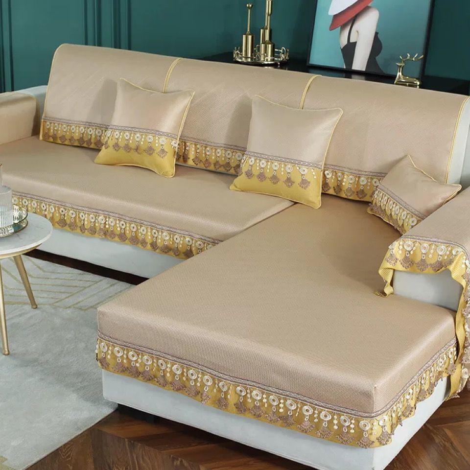 Sofa Cushion Summer Light Luxury Mat Cushion Summer Non-Slip Ice Silk Seat Cushion Cool Cushion European Sofa Cover Washed 70*70cm
Sofa Cushion Summer Light Luxury Mat Cushion Summer Non-Slip Ice Silk Seat Cushion Cool Cushion European Sofa Cover Washed 70*70cm