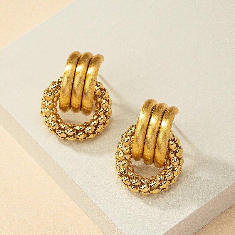 Women s French Vintage Irregular Oversized Hoop Earrings Luxury Statement Unique European Fashion Jewelry золотий
Women s French Vintage Irregular Oversized Hoop Earrings Luxury Statement Unique European Fashion Jewelry золотий
