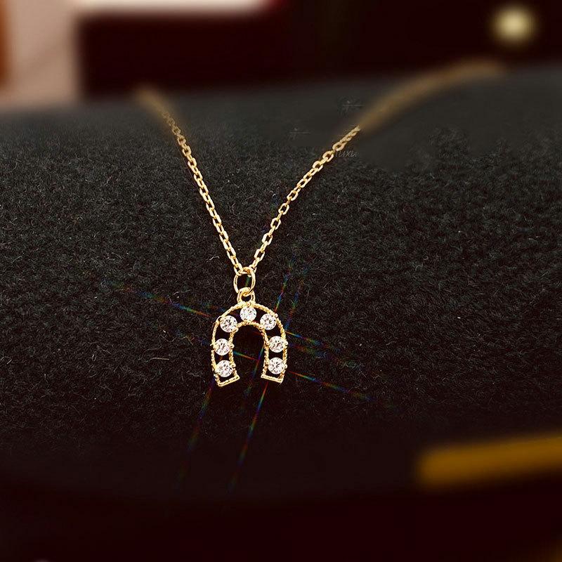 S925 Sterling Silver U-Shaped Diamond-Studded Necklace Women s Special-Interest Design Horseshoe Shape Japanese Style Mild Luxury Clavicle Chain
S925 Sterling Silver U-Shaped Diamond-Studded Necklace Women s Special-Interest Design Horseshoe Shape Japanese Style Mild Luxury Clavicle Chain