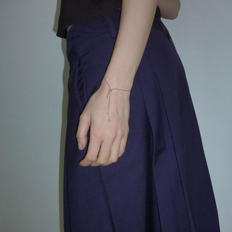 A BIT MOR slide ball B SILVER
A BIT MOR slide ball B SILVER