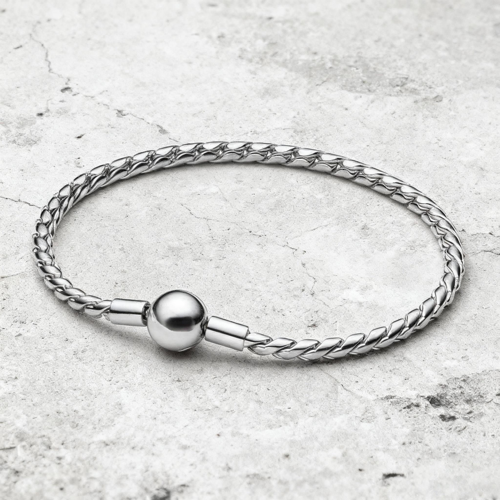 2026 Twisted Wreath Chain Story Chain Bracelet Women s Accessories Jewelry Romantic Versatile Women s Christmas Gift 16cm
2026 Twisted Wreath Chain Story Chain Bracelet Women s Accessories Jewelry Romantic Versatile Women s Christmas Gift 16cm