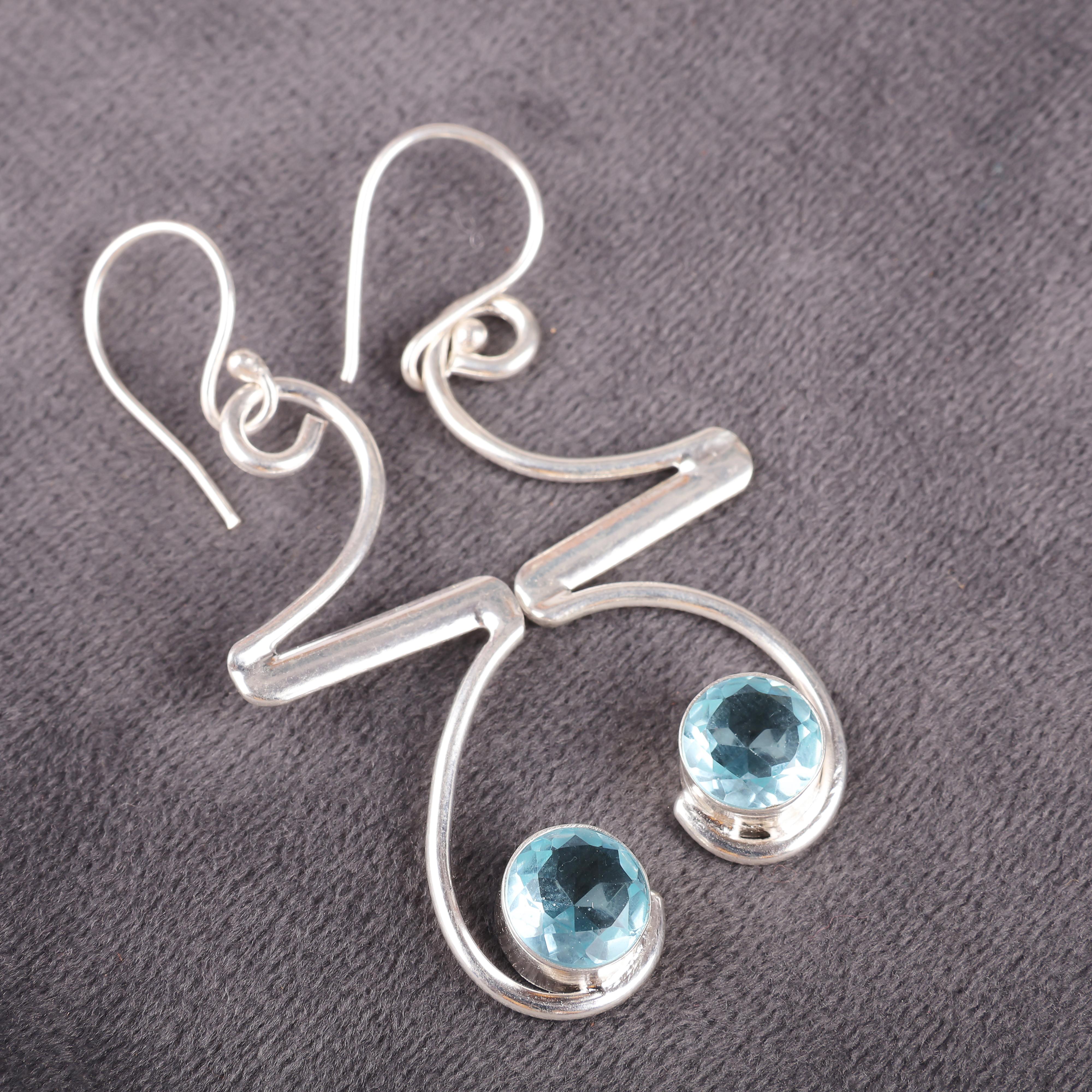 Sky Blue Topaz Earrings Gemstone Jewelry, 925 Solid Sterling Silver Earrings, Handmade Jewelry Birthstone Earrings, Gift For Sister 2.35 Inches білий
Sky Blue Topaz Earrings Gemstone Jewelry, 925 Solid Sterling Silver Earrings, Handmade Jewelry Birthstone Earrings, Gift For Sister 2.35 Inches білий