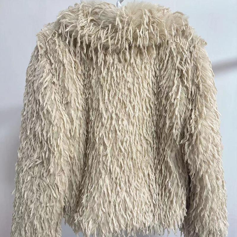 New Short Jacket Long Sleeved Solid Color Niche Temperament V-neck Tassel Design Sense Fashionable and Trendy Women s Clothing XXXXL
New Short Jacket Long Sleeved Solid Color Niche Temperament V-neck Tassel Design Sense Fashionable and Trendy Women s Clothing XXXXL