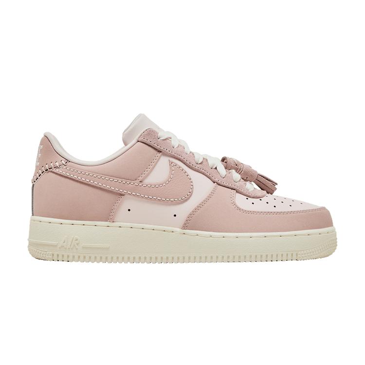 Кроссовки женские Nike Air Force 1 Low Pink Oxford Tassels Sail IB4654-661 36.5
Кроссовки женские Nike Air Force 1 Low Pink Oxford Tassels Sail IB4654-661 36.5