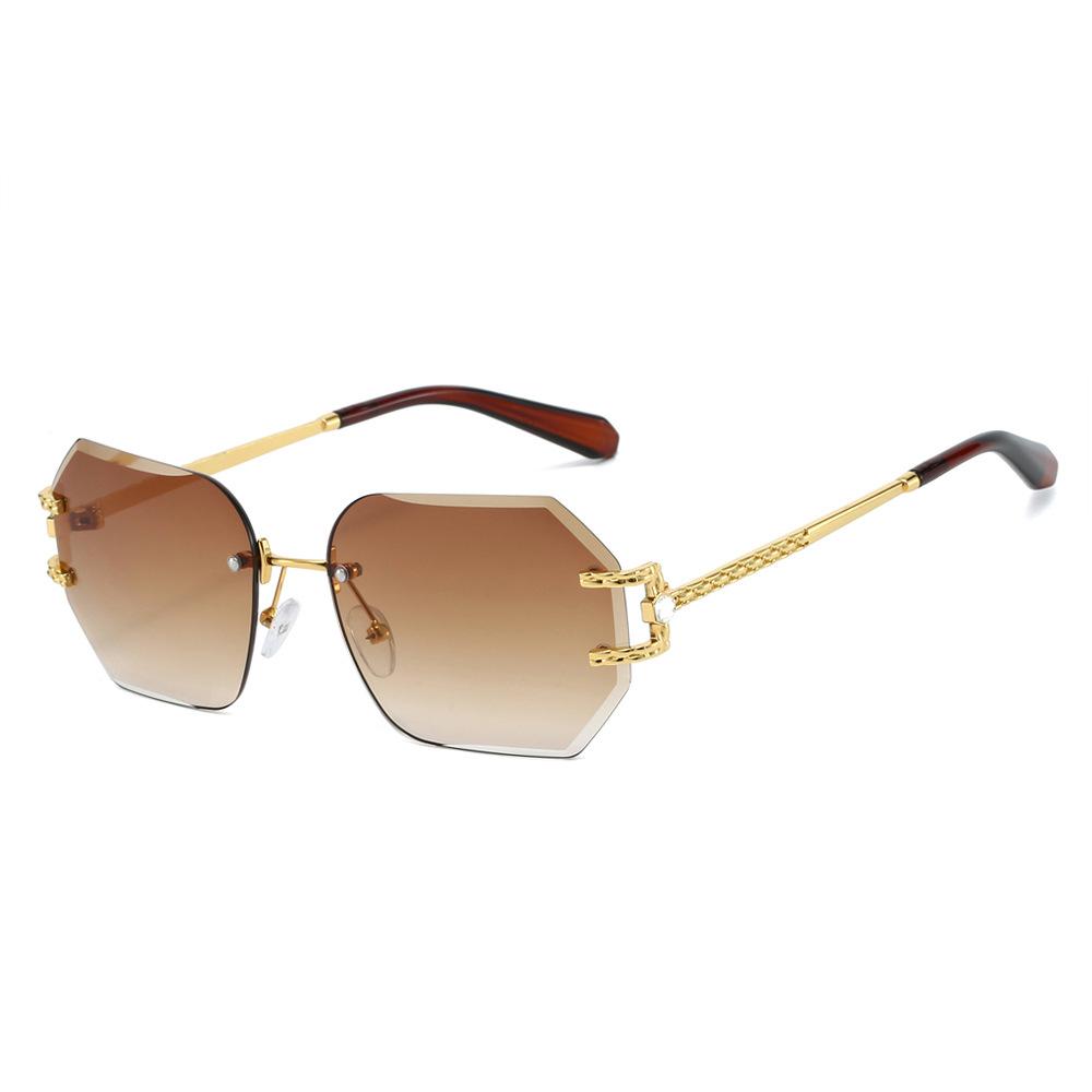 New Retro Frameless Gradient Women Sunglasses Personality Hip Hop Style Polygonal Design Unisex Uv400 Protection Pc Frame as picture
New Retro Frameless Gradient Women Sunglasses Personality Hip Hop Style Polygonal Design Unisex Uv400 Protection Pc Frame as picture