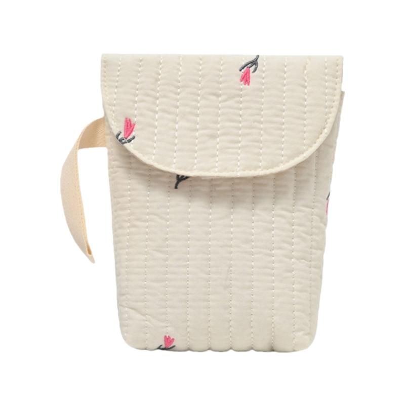 Comfortable Baby Diaper Holder Case Cotton Hanging Bag Conveniently Attaches to Strollers for Parents Travel Daily Use
Comfortable Baby Diaper Holder Case Cotton Hanging Bag Conveniently Attaches to Strollers for Parents Travel Daily Use