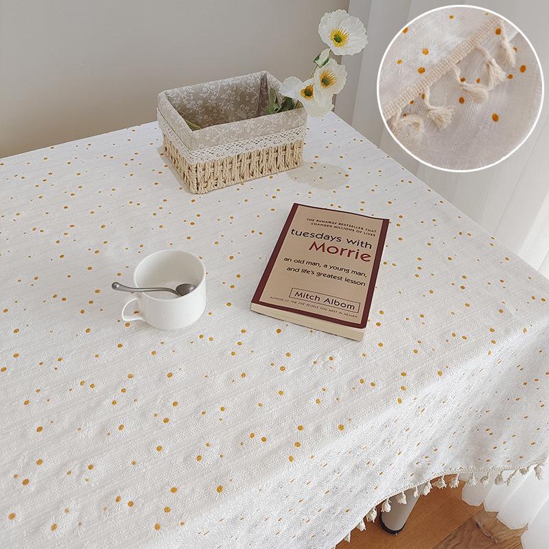 Floral Pattern Tassel Tablecloth Cute Daisy Design Rectangular Tablecloth with Tassels for Picnic or Party Decorations, Room Decoration, Kitchen Decor 40x60
Floral Pattern Tassel Tablecloth Cute Daisy Design Rectangular Tablecloth with Tassels for Picnic or Party Decorations, Room Decoration, Kitchen Decor 40x60