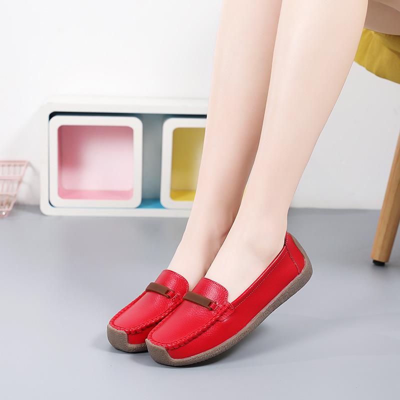Spring large size beanie shoes women s cowhide soft-soled mother shoes comfortable flat white shoes work women s shoes 41 сірий колір
Spring large size beanie shoes women s cowhide soft-soled mother shoes comfortable flat white shoes work women s shoes 41 сірий колір