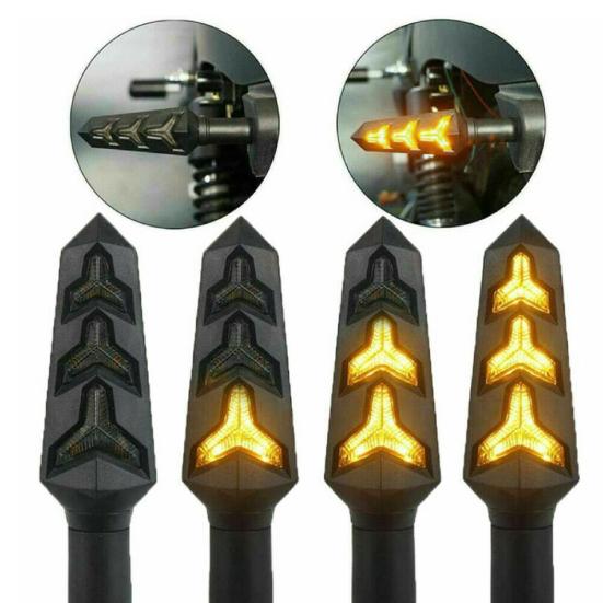 2Pcs Turn Indicator Convenient Plug Play Flowing Super Bright Motorcycle Turn Indicator Lamp for Motorbike
2Pcs Turn Indicator Convenient Plug Play Flowing Super Bright Motorcycle Turn Indicator Lamp for Motorbike