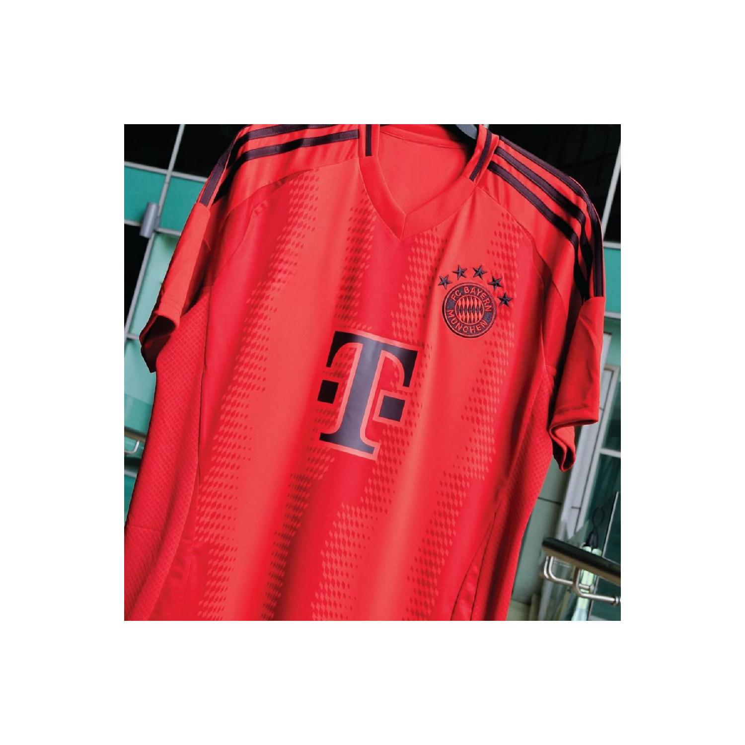 B.munich New Season 23/24 Football Jersey Breathable Polyester Fabric Astroturf Jersey S чистый
B.munich New Season 23/24 Football Jersey Breathable Polyester Fabric Astroturf Jersey S чистый