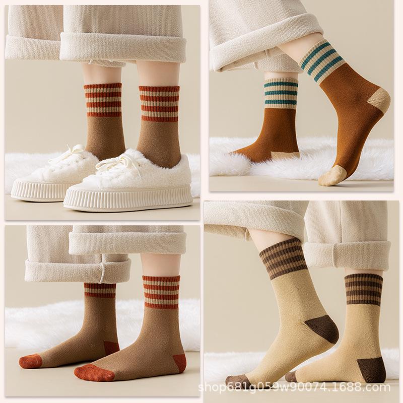 Zhuji Women s Thickened Mid-Calf Fleece-Lined Cotton Striped Socks Thickened Khaki (1 Pair)
Zhuji Women s Thickened Mid-Calf Fleece-Lined Cotton Striped Socks Thickened Khaki (1 Pair)