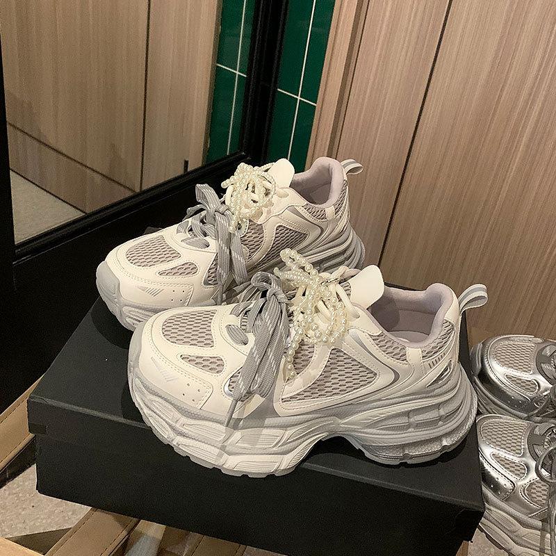 Soft leather platform dad shoes women s spring new versatile small man height increase breathable mesh casual shoes 40
Soft leather platform dad shoes women s spring new versatile small man height increase breathable mesh casual shoes 40