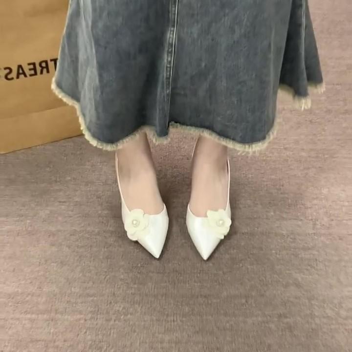 French wedding shoes high sense 2025 new camellia high heels women s wedding dress banquet apricot bridal shoes 34 абрикосовый
French wedding shoes high sense 2025 new camellia high heels women s wedding dress banquet apricot bridal shoes 34 абрикосовый