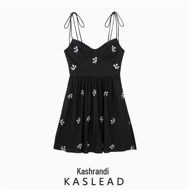 Spring 2025 Women s Black Floral Embroidered Poplin Dress (European & American Style) Medium
Spring 2025 Women s Black Floral Embroidered Poplin Dress (European & American Style) Medium