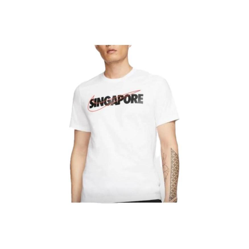 New Nike City Collection T Shirt Men s CQ3646-100 M
New Nike City Collection T Shirt Men s CQ3646-100 M