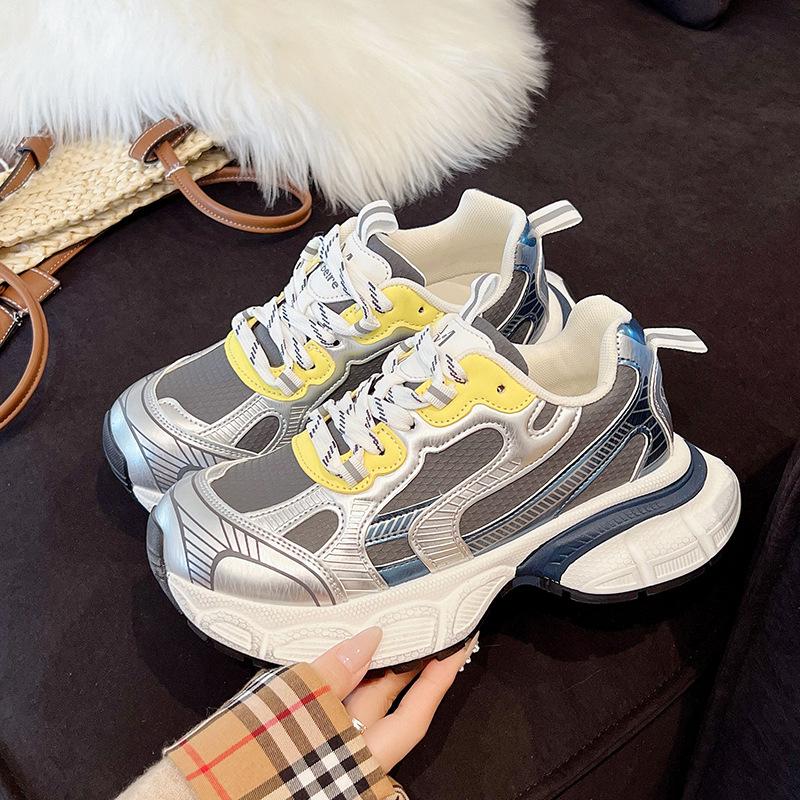 European station new dad shoes 2025 autumn height increase thick sole color matching casual lace-up sports women s shoes 40
European station new dad shoes 2025 autumn height increase thick sole color matching casual lace-up sports women s shoes 40