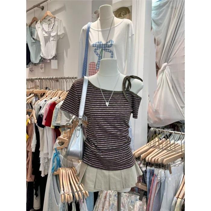Purple Striped Slash Shoulder Short Sleeve T-Shirt Women s Summer Slim Fit Korean Off-Shoulder Unique Spice Girl Top S фиолетовый
Purple Striped Slash Shoulder Short Sleeve T-Shirt Women s Summer Slim Fit Korean Off-Shoulder Unique Spice Girl Top S фиолетовый
