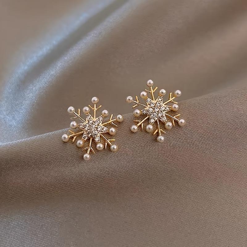 Exquisite Sparkling Zircon Imitation Pearl Snowflake Earrings for Women, Suitable for Women s Daily Party Zircon Gifts
Exquisite Sparkling Zircon Imitation Pearl Snowflake Earrings for Women, Suitable for Women s Daily Party Zircon Gifts