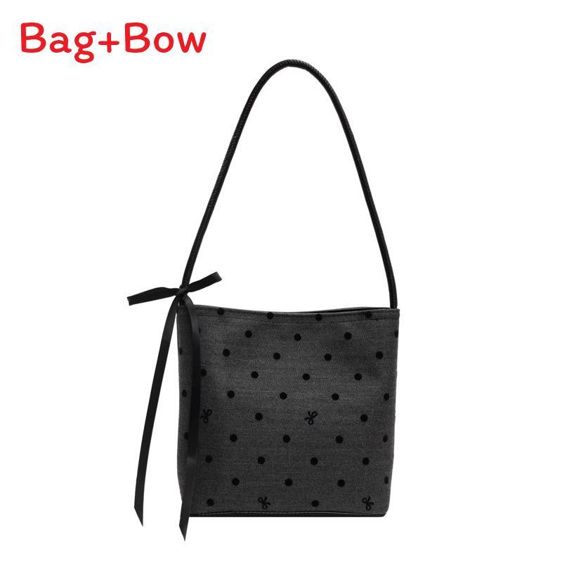 Pu Water Bucket Bag With Magnetic Closure For Casual Travel And Daily Use Bow
Pu Water Bucket Bag With Magnetic Closure For Casual Travel And Daily Use Bow
