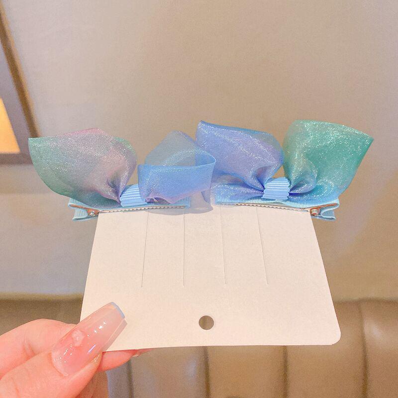 Korean Style Gradient Polka Dot Snap Clips: Cute, Sweet, and Gentle on Hair for Girls
Korean Style Gradient Polka Dot Snap Clips: Cute, Sweet, and Gentle on Hair for Girls