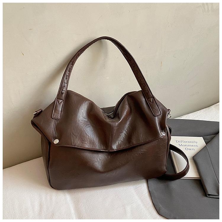 Сумка-тоут премиум-класса большой вместимости женская 2025 новая модная ретро сумка-тоут нишевая сумка для поездок на работу под мышкой тренд
Сумка-тоут премиум-класса большой вместимости женская 2025 новая модная ретро сумка-тоут нишевая сумка для поездок на работу под мышкой тренд