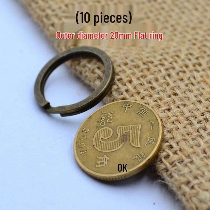 Retro Keychain Rings: 28/30/32mm & 35mm Outer Diameter, Antique Bronze, Model 81111
Retro Keychain Rings: 28/30/32mm & 35mm Outer Diameter, Antique Bronze, Model 81111