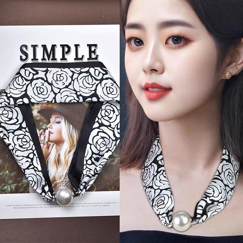 Универсальный шелковый шарф Корейское издание Модный жемчуг Защита шеи Простой и элегантный Женский тонкий стиль Индивидуальность
Универсальный шелковый шарф Корейское издание Модный жемчуг Защита шеи Простой и элегантный Женский тонкий стиль Индивидуальность