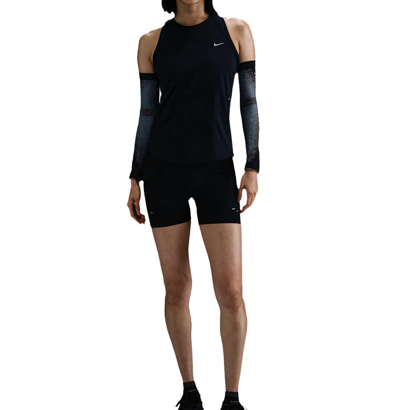 Nike Swoosh Dri-Fit Swift Comfortable Soft Versatile Quick-Dry Running Tank Top Women Tops Black HQ0621-010 M
Nike Swoosh Dri-Fit Swift Comfortable Soft Versatile Quick-Dry Running Tank Top Women Tops Black HQ0621-010 M