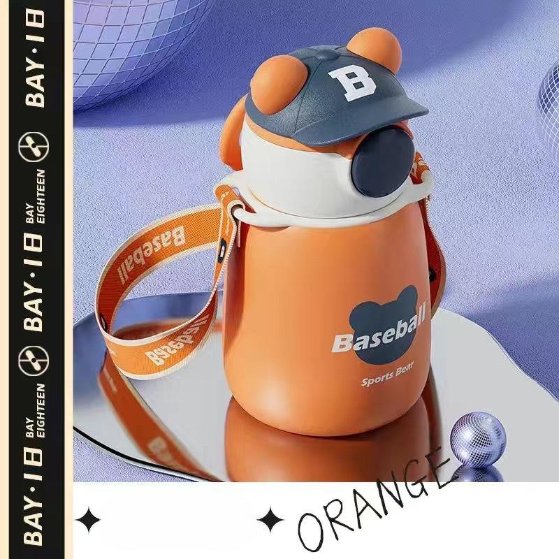 Insulated Cup Mug for Children with Good Looks Straw Kettle Special Water Mug for Girls and Boys Elementary Students Going To School 8.8*8.8*17
Insulated Cup Mug for Children with Good Looks Straw Kettle Special Water Mug for Girls and Boys Elementary Students Going To School 8.8*8.8*17