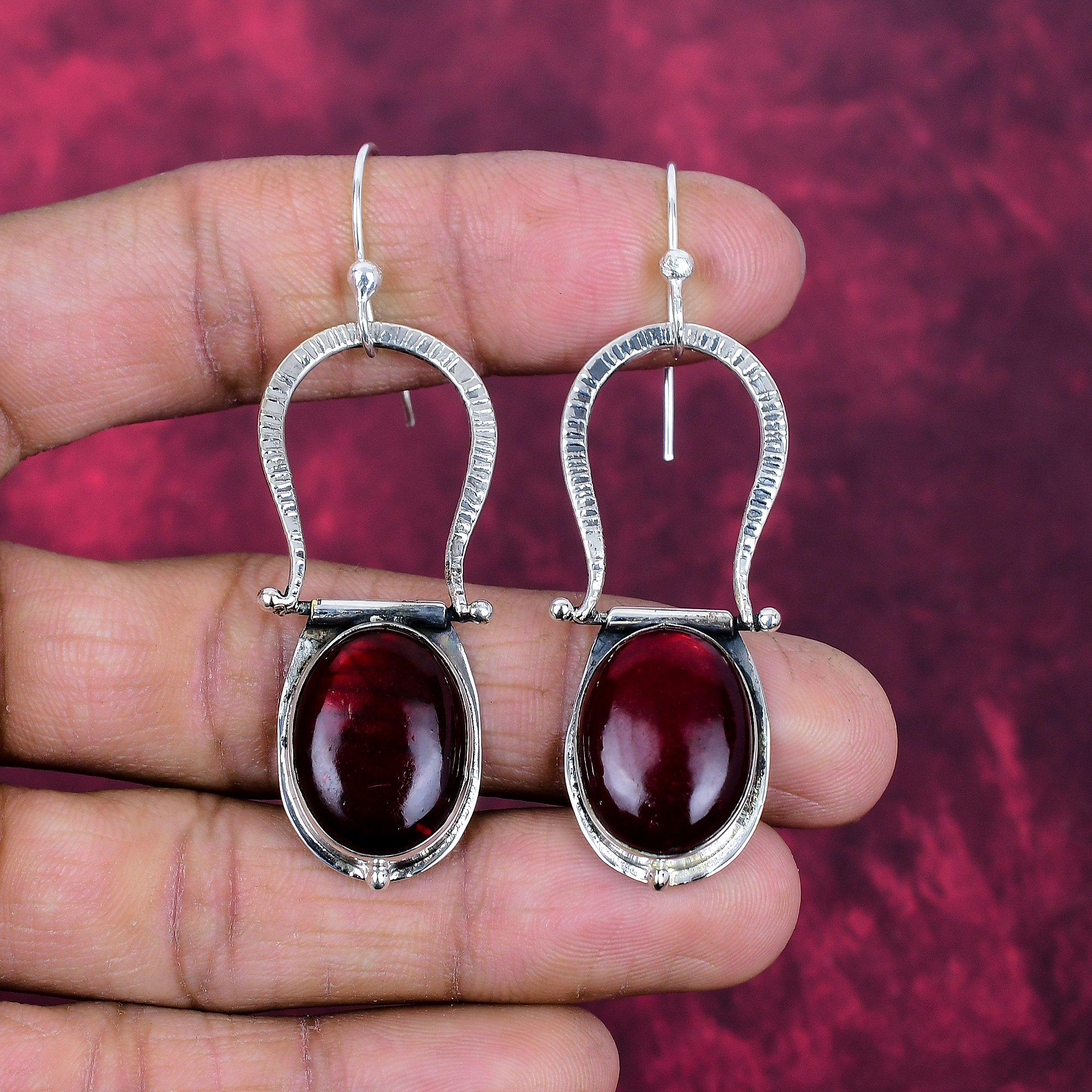 Red Flash Labradorite Jewelry, 925 Solid Sterling Silver Earrings Jewelry, Handmade Earrings Gemstone Jewelry For Love 2.63 Inches
Red Flash Labradorite Jewelry, 925 Solid Sterling Silver Earrings Jewelry, Handmade Earrings Gemstone Jewelry For Love 2.63 Inches
