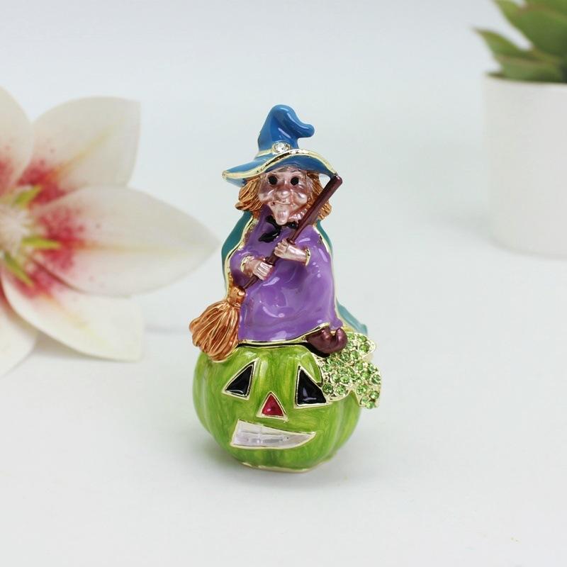 Enamel Halloween Gift Box Metal Craft Halloween Wizard Pumpkin Small Ornament Storage Box Creative Decoration
Enamel Halloween Gift Box Metal Craft Halloween Wizard Pumpkin Small Ornament Storage Box Creative Decoration