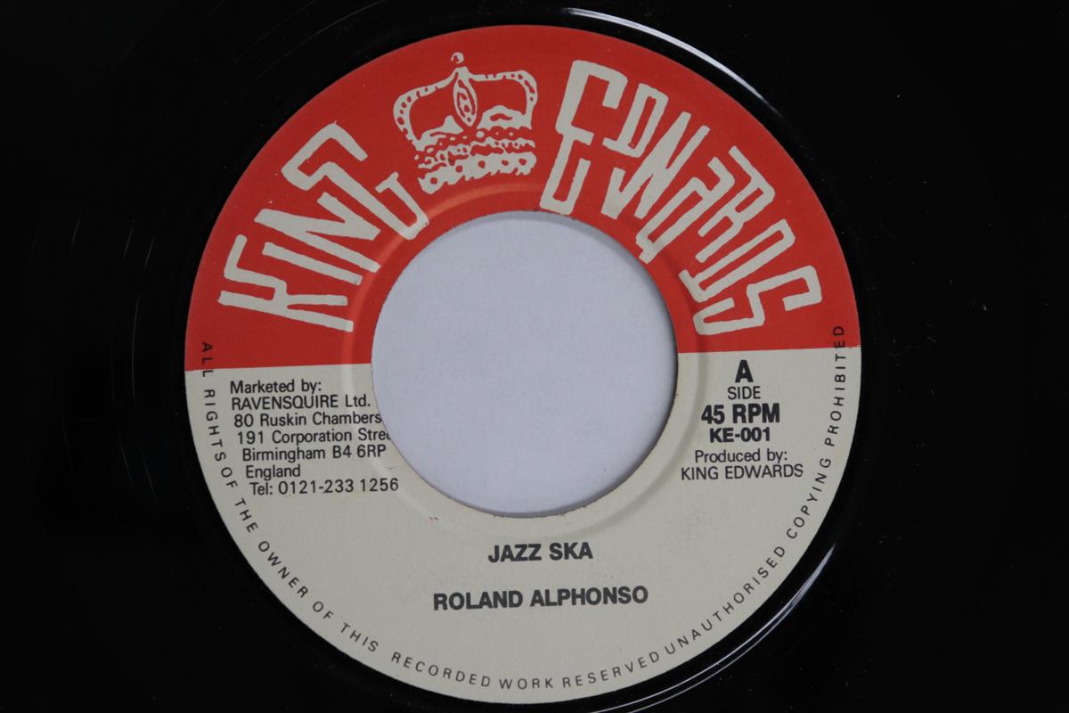 7inch Record ROLAND ALPHONSO / LLOYD BRISCOE - Jazz Ska / Jonah (The Master) KE001 KING EDWARDS UK Reggae, Ska & Dub Used
7inch Record ROLAND ALPHONSO / LLOYD BRISCOE - Jazz Ska / Jonah (The Master) KE001 KING EDWARDS UK Reggae, Ska & Dub Used